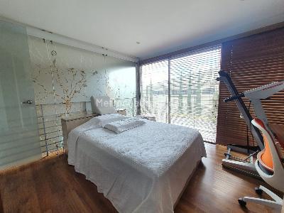 Casa de 3 alcobas en venta en El Poblado, Medellín, 269 m² · foto 5 de 16
