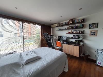 Casa de 3 alcobas en venta en El Poblado, Medellín, 269 m² · foto 6 de 16