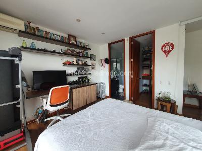 Casa de 3 alcobas en venta en El Poblado, Medellín, 269 m² · foto 7 de 16