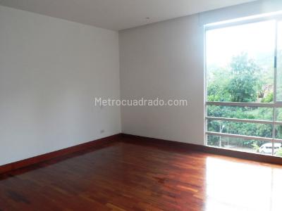 Apartamento de 3 alcobas en venta en El Poblado, Medellín, 246 m² · foto 6 de 16