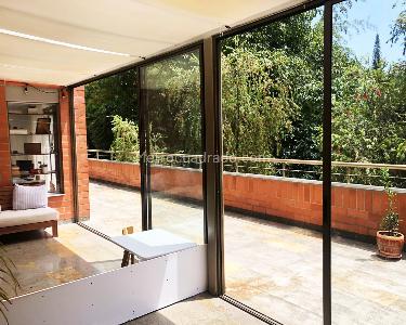 Apartamento de 3 alcobas en venta en El Poblado, Medellín, 151 m² · foto 14 de 14