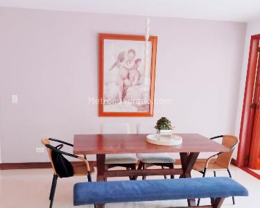 Apartamento de 3 alcobas en venta en El Poblado, Medellín, 151 m² · foto 3 de 14