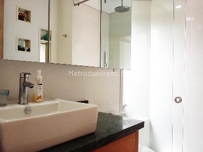 Apartamento de 3 alcobas en venta en El Poblado, Medellín, 194 m² · foto 17 de 19