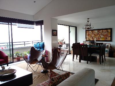Apartamento de 3 alcobas en venta en El Poblado, Medellín, 194 m² · foto 3 de 19