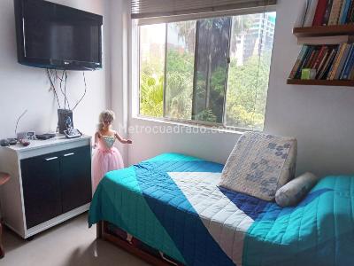 Apartamento de 3 alcobas en venta en El Poblado, Medellín, 100 m² · foto 13 de 16