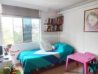 Apartamento de 3 alcobas en venta en El Poblado, Medellín, 100 m² · foto 14 de 16
