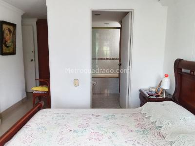 Apartamento de 3 alcobas en venta en El Poblado, Medellín, 100 m² · foto 9 de 16