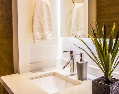 Apartamento de 4 alcobas en venta en El Tesoro, Medellín, 350 m² · foto 13 de 16