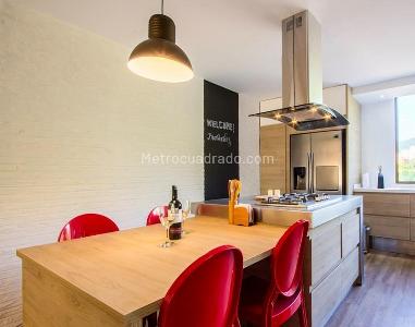 Apartamento de 4 alcobas en venta en El Tesoro, Medellín, 350 m² · foto 6 de 16