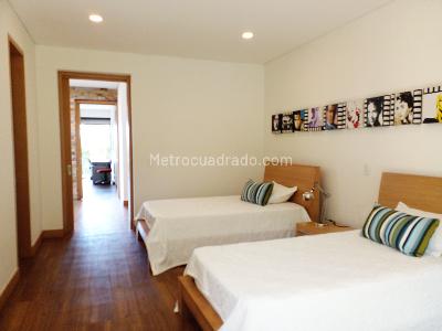 Casa de 4 alcobas en venta en Envigado, Envigado, 1100 m² · foto 13 de 20