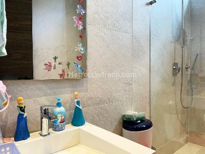 Casa de 5 alcobas en venta en Envigado, Envigado, 450 m² · foto 15 de 20