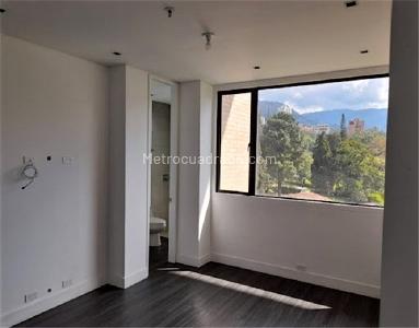 Apartamento de 4 alcobas en venta en Los Balsos, Medellín, 220 m² · foto 9 de 12