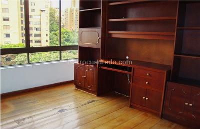 Apartamento de 3 alcobas en venta en La Florida, Medellín, 211 m² · foto 12 de 15