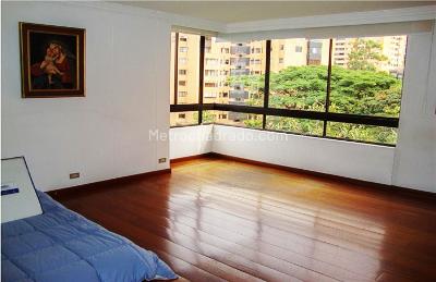 Apartamento de 3 alcobas en venta en La Florida, Medellín, 211 m² · foto 8 de 15