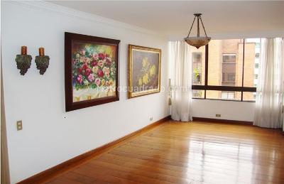 Apartamento de 3 alcobas en venta en La Florida, Medellín, 211 m² · foto 9 de 15
