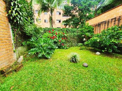 Casa de 3 alcobas en arriendo en Envigado, Medellín, 260 m² · foto 16 de 16