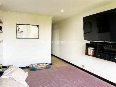 Apartamento de 3 alcobas en venta en El Tesoro, Medellín, 280 m² · foto 10 de 19