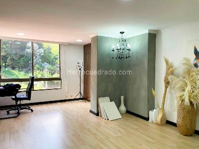 Apartamento de 3 alcobas en venta en El Tesoro, Medellín, 280 m² · foto 11 de 19