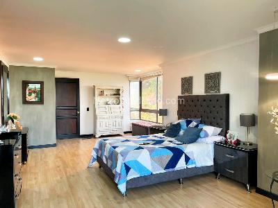 Apartamento de 3 alcobas en venta en El Tesoro, Medellín, 280 m² · foto 16 de 19