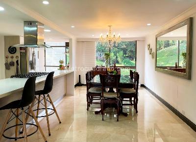 Apartamento de 3 alcobas en venta en El Tesoro, Medellín, 280 m² · foto 1 de 19