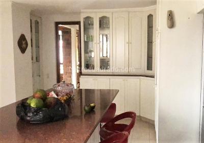 Apartamento de 4 alcobas en venta en Los Balsos, Medellín, 385 m² · foto 6 de 16