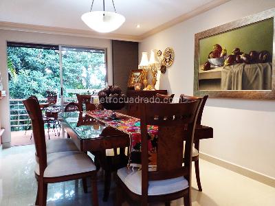 Casa de 3 alcobas en venta en Envigado, Envigado, 322 m² · foto 3 de 20