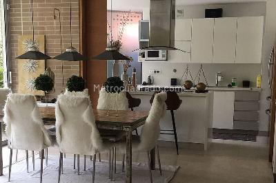 Casa de 3 alcobas en venta en Envigado, Envigado, 208 m² · foto 2 de 8