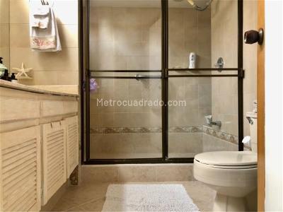 Apartamento de 3 alcobas en venta en Alejandría, Medellín, 220 m² · foto 11 de 13