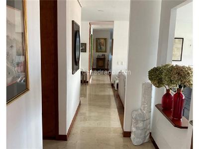 Apartamento de 3 alcobas en venta en Alejandría, Medellín, 220 m² · foto 3 de 13