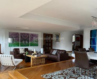 Apartamento de 4 alcobas en venta en El Poblado, Medellín, 268 m² · foto 5 de 14