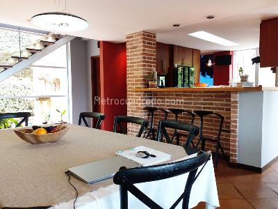 Casa de 4 alcobas en venta en Envigado, Envigado, 380 m² · foto 4 de 20
