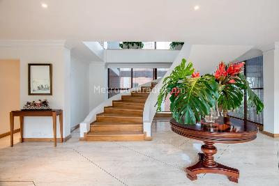 Apartamento de 4 alcobas en venta en El Poblado, Medellín, 385 m² · foto 7 de 20