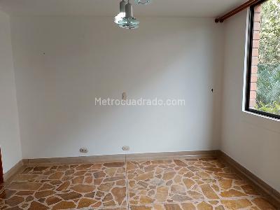 Apartamento de 3 alcobas en venta en Los Balsos, Medellín, 200 m² · foto 11 de 17