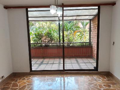 Apartamento de 3 alcobas en venta en Los Balsos, Medellín, 200 m² · foto 13 de 17