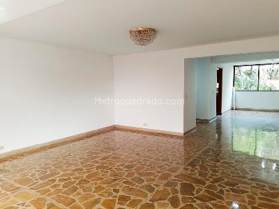 Apartamento de 3 alcobas en venta en Los Balsos, Medellín, 200 m² · foto 6 de 17