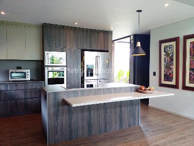 Casa de 3 alcobas en venta en Envigado, Envigado, 455 m² · foto 6 de 19