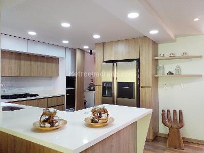 Casa de 3 alcobas en venta en Envigado, Envigado, 236 m² · foto 6 de 18