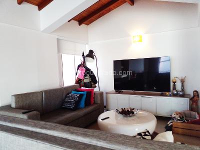Casa de 3 alcobas en venta en Envigado, Envigado, 236 m² · foto 10 de 18