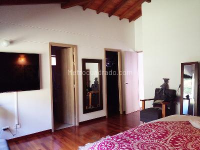 Casa de 3 alcobas en venta en Envigado, Envigado, 236 m² · foto 13 de 18