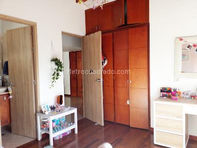 Casa de 3 alcobas en venta en Envigado, Envigado, 236 m² · foto 15 de 18