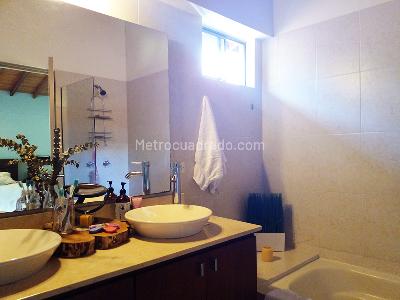 Casa de 3 alcobas en venta en Envigado, Envigado, 236 m² · foto 16 de 18