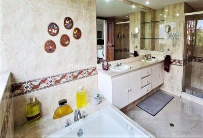Apartamento de 4 alcobas en venta en El Poblado, Medellín, 278 m² · foto 14 de 15