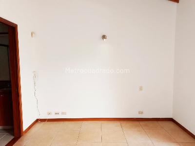 Casa de 3 alcobas en venta en El Poblado, Medellín, 178 m² · foto 12 de 16