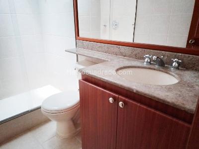 Casa de 3 alcobas en venta en El Poblado, Medellín, 178 m² · foto 13 de 16