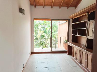Casa de 3 alcobas en venta en El Poblado, Medellín, 178 m² · foto 6 de 16