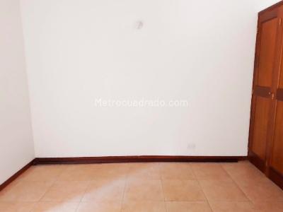 Casa de 3 alcobas en venta en El Poblado, Medellín, 178 m² · foto 9 de 16