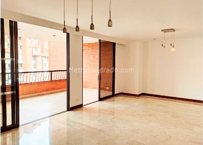 Apartamento de 3 alcobas en venta en La Florida, Medellín, 196 m² · foto 2 de 13