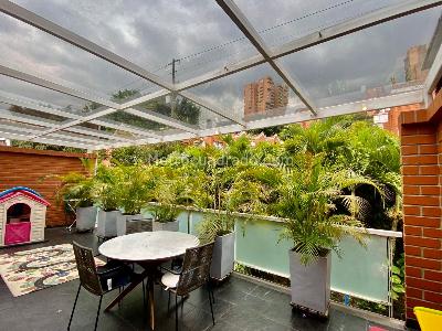 Casa de 3 alcobas en venta en El Poblado, Medellín, 270 m² · foto 15 de 15