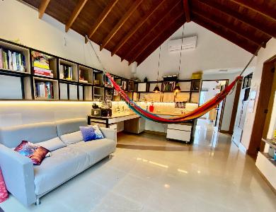 Casa de 3 alcobas en venta en El Poblado, Medellín, 270 m² · foto 2 de 15