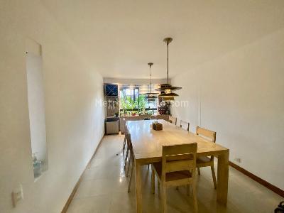 Casa de 3 alcobas en venta en El Poblado, Medellín, 270 m² · foto 3 de 15